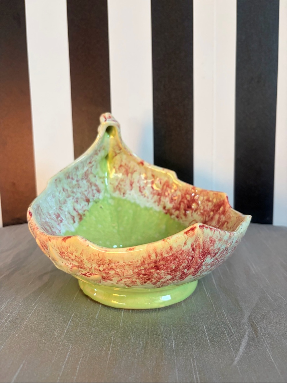 Vintage McCoy Pottery Leaf Form Boat-Shaped Bowl Console Dish Green Burgundy USA